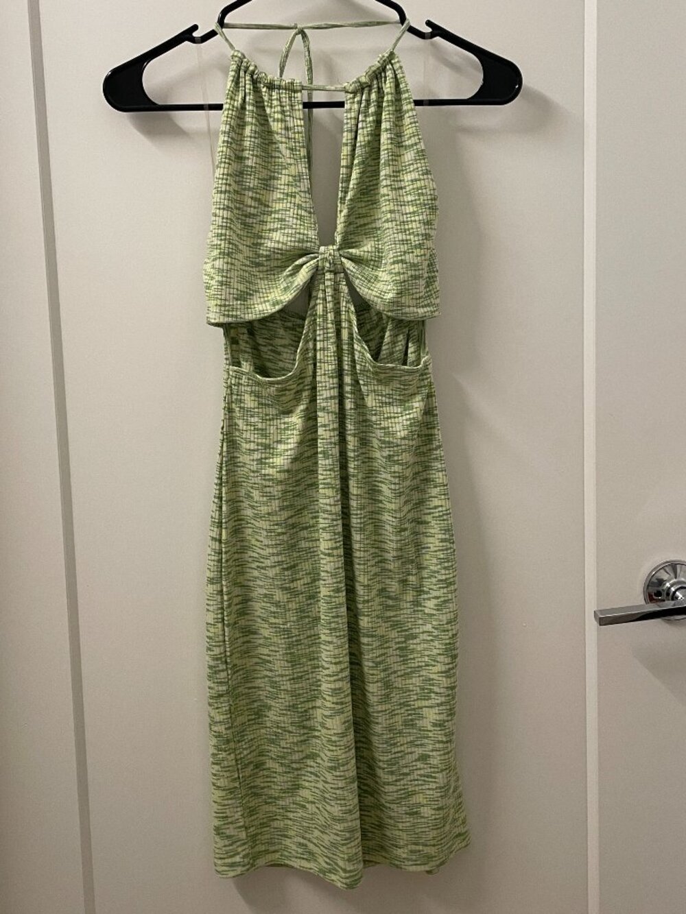 Green Tie-Neck Wrap Dress